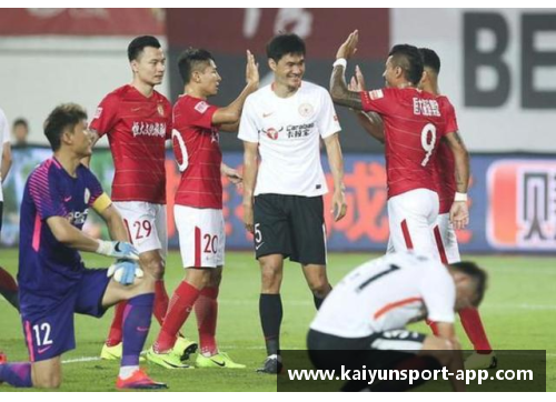 曼联官宣新援！球队成功签约热门球员，实力大增